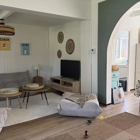 Maison De A Petit Piquey, Entre Bassin Et Ocean 펜션 *
